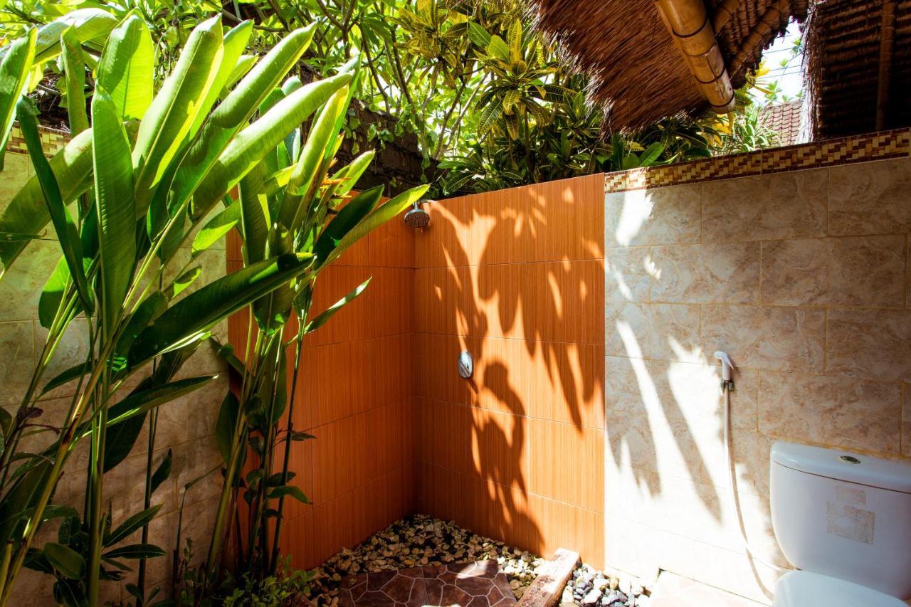 Adi Bungalow Lembongan Dış mekan fotoğraf